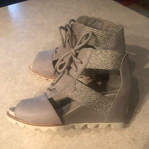 Sorel Joanie Lace Wedge Sandal - NWOB